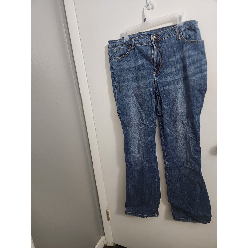 Wrangler Aura Women Jeans 18 Average Blue Bootcut Rhinestone Pocket 10WUT74AG
